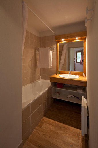 Bathroom 3, VVF Résidence Albiez-Montrond Maurienne, Savoie