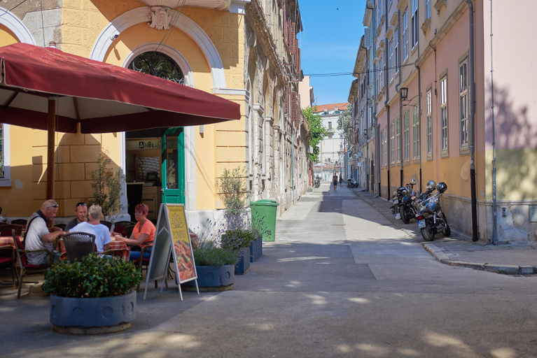 Exterior & Views 2, Old City Romantic Studios, Pula