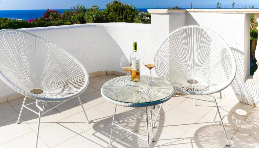 Others 5, Villa Jaimi