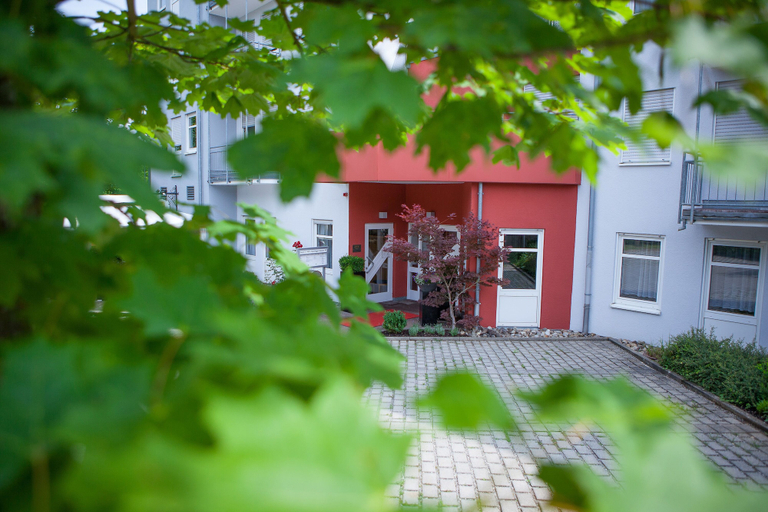 Exterior & Views 2, UNO Hotel Stuttgart Großbettlingen, Esslingen