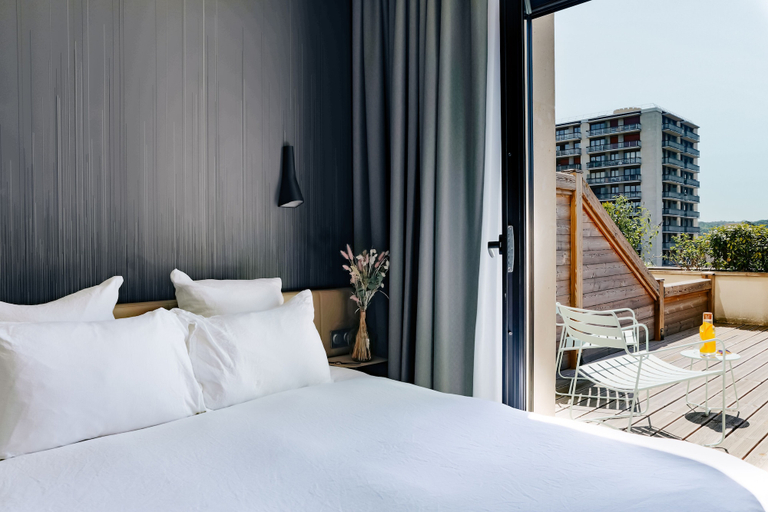 Bedroom 2, OKKO Hotels Paris Rueil-Malmaison, Hauts-de-Seine