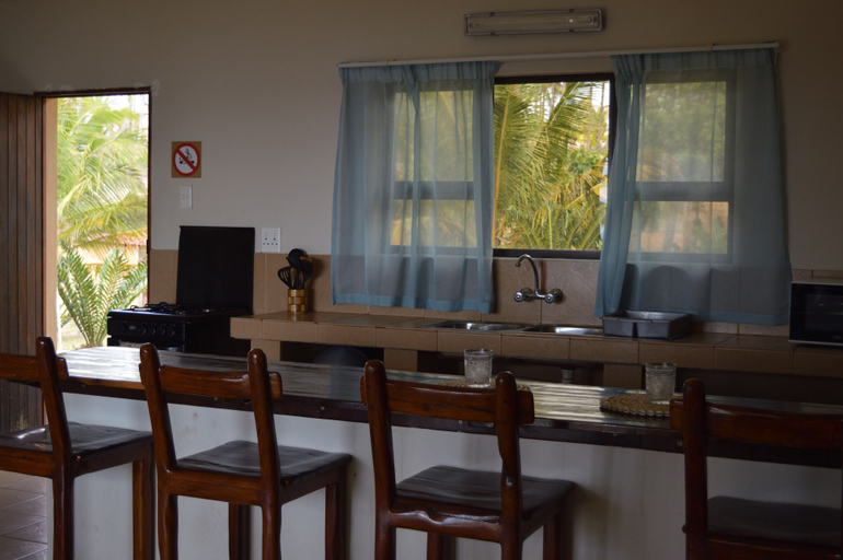 Others 3, Salt Dune Lodge, Jangamo
