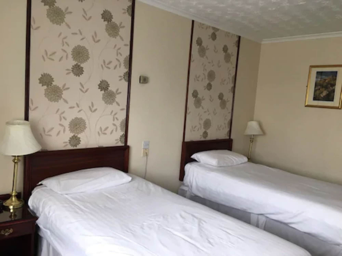 Bedroom 4, Best Western Premier Heronston Hotel & Spa, Bridgend