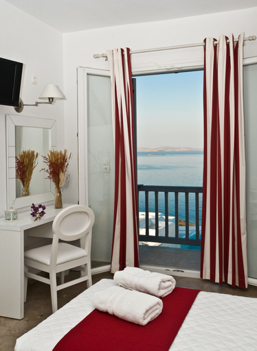 Bedroom 3, Gorgona Hotel, South Aegean