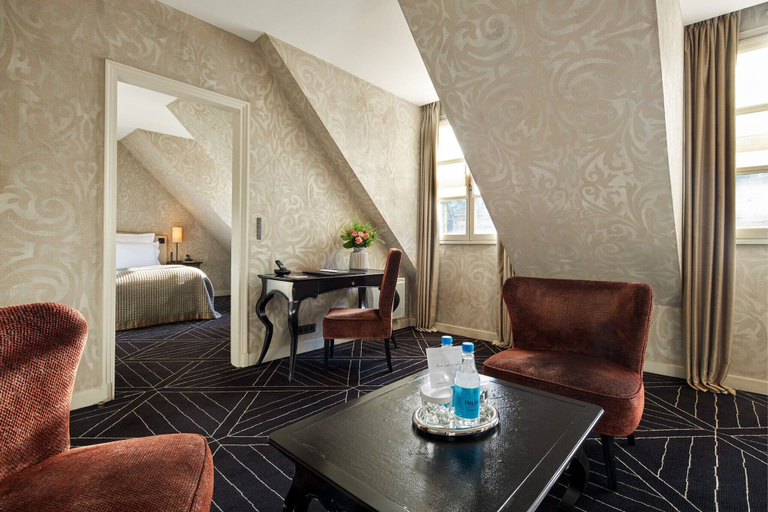 Bedroom 3, Pavillon de la Reine & Spa, Place des Vosges, Paris