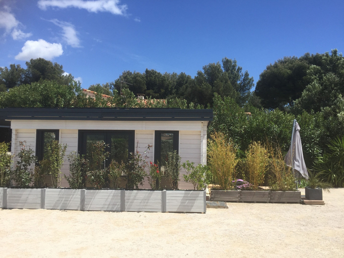 Exterior & Views 2, B&B L'Escale Cote Bleue, Bouches-du-Rhône