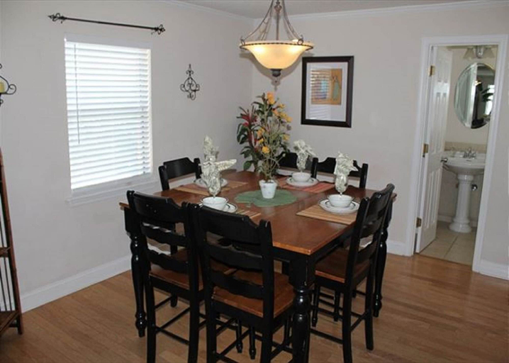 Others 5, Pelican Way, Saint Johns