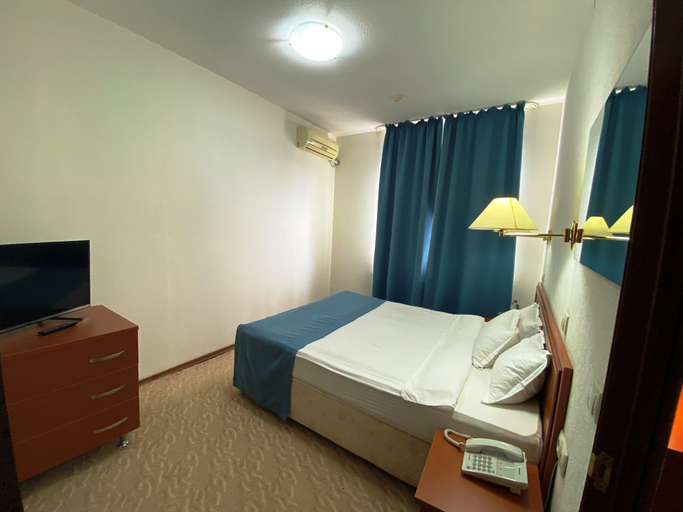 Bedroom 4, Tengri Hotel, Makhambetskiy