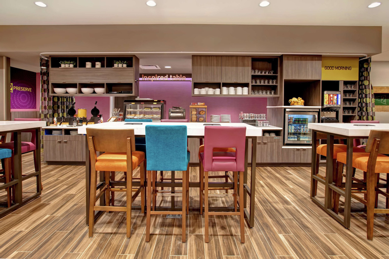 Food & Drinks 5, Home2 Suites by Hilton Charlotte Uptown, NC, Mecklenburg