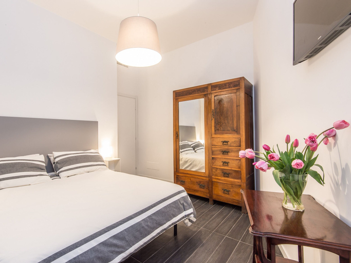 Bedroom 2, Residenza Ottaviano 105 by Hili, Roma
