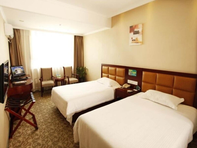Bedroom 2, GreenTree Inn Hefei Swan Lake Wanda Square Express Hotel, Hefei
