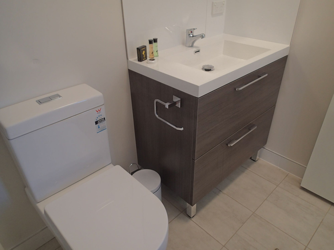 Bathroom 4, Dungowan Waterfront Apartments, Shoalhaven - Pt B