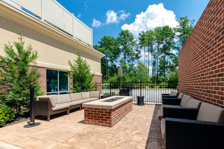 Others 5, Hampton Inn Atlanta McDonough, Henry