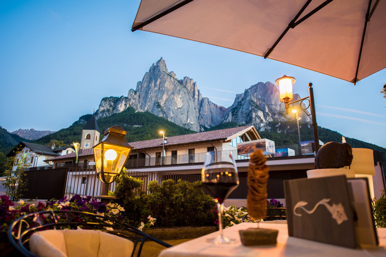 Exterior & Views 2, Enzian Genziana, Bolzano