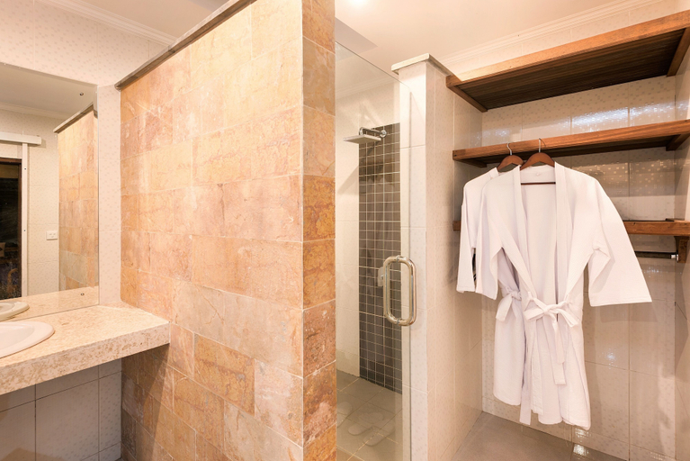 Bathroom 5, Taluh Bebek Ubud Private Villas, Gianyar