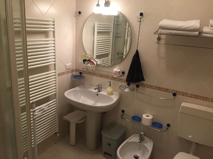 Bathroom 3, Residenza Fontana del Ferro - Verona, Verona