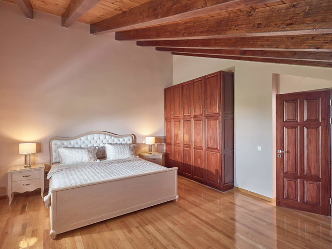 Bedroom 3, Mont Bleu Luxury Villa, Ionian Islands