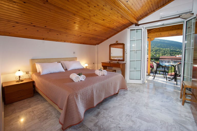 Bedroom 3, Studios Diamanto, Ionian Islands