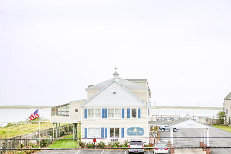 Exterior & Views 2, Waterside Inn, Accomack
