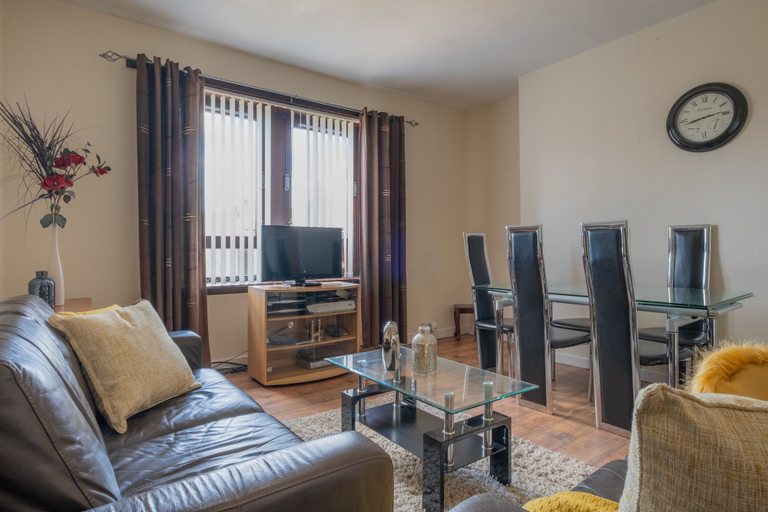 Others 5, Novelty Suites - Roslin Street, Aberdeen