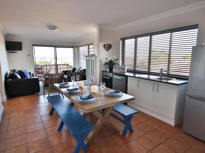 Others 4, Jeffreys Bay Luxury Apartments, Cacadu
