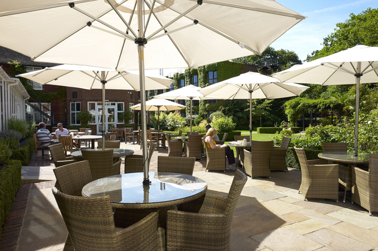 Food & Drinks 5, The Bull Hotel, Buckinghamshire
