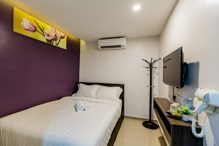 Bedroom 6