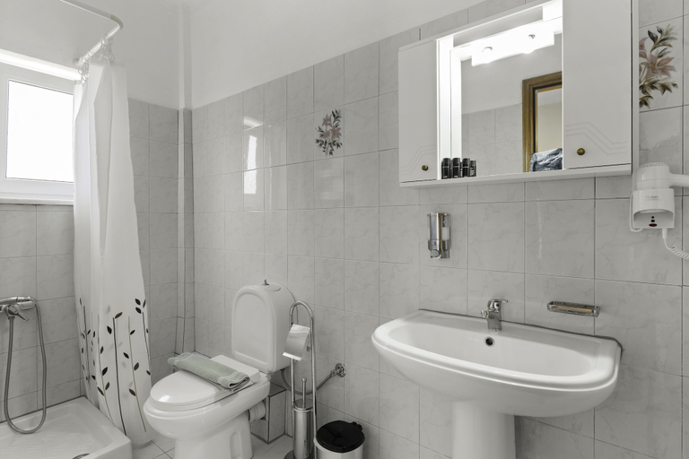 Bathroom 5, Delphin Rooms Sivota, Epirus