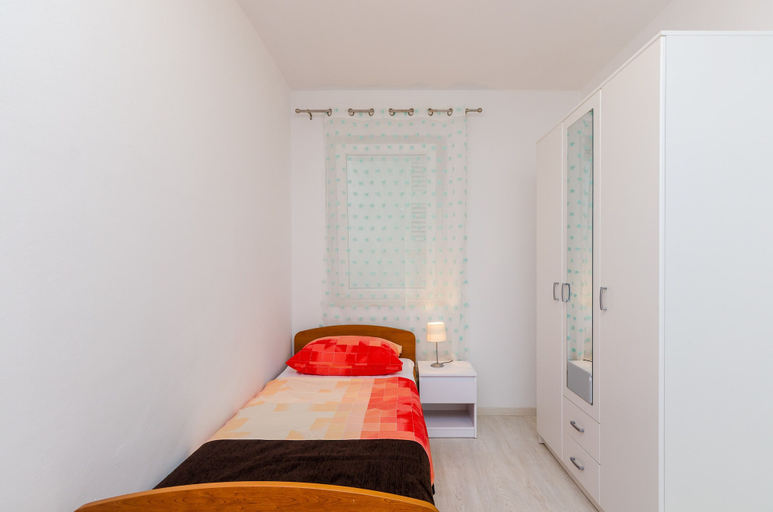 Bedroom 2, Studios Heliva, Dubrovnik