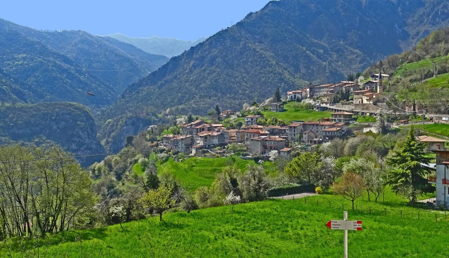 Property grounds, Holideal Casa Mele, Brescia