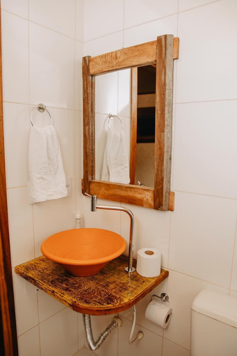 Bathroom 5, Pousada Armação das Baleias, Penha