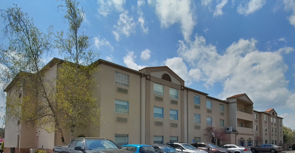 Exterior & Views 4, Holiday Inn Express MURRYSVILLE-DELMONT by IHG, Westmoreland