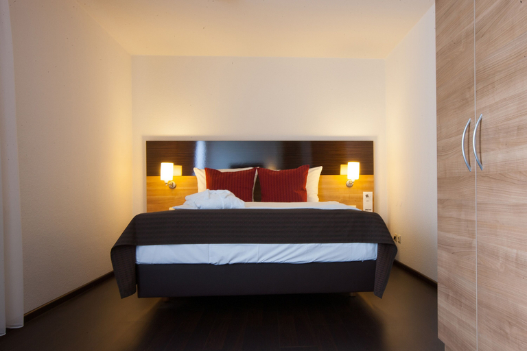 Bedroom 4, UNO Hotel Stuttgart Großbettlingen, Esslingen