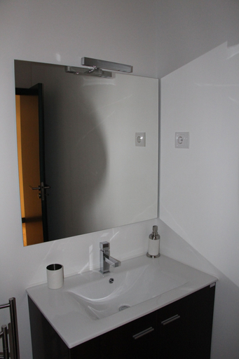 Bathroom 3, DoBairro Suites at Bairro Alto, Lisbon