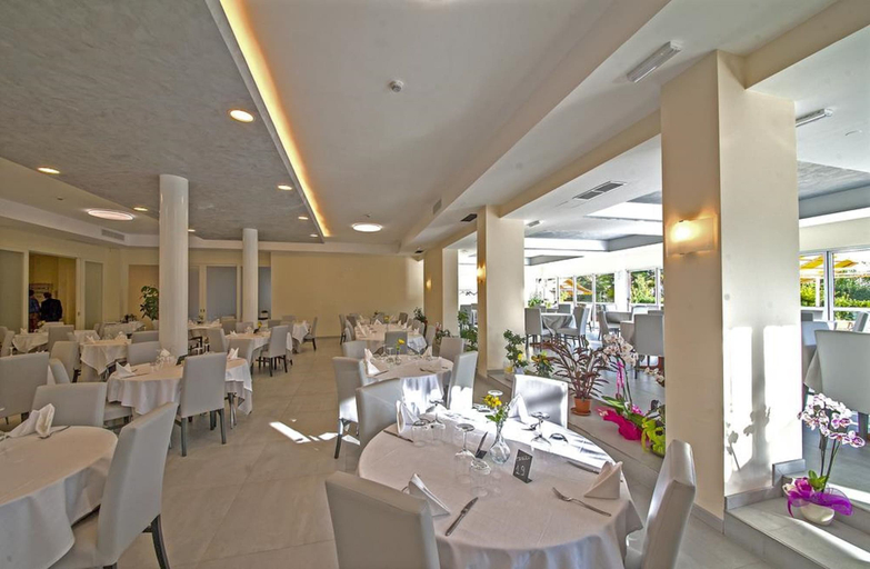 Food & Drinks 5, RistHotel Airport, Gorizia