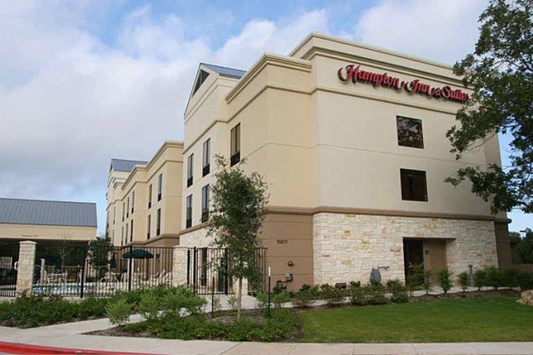 Exterior & Views 2, Hampton Inn & Suites Austin Cedar Park-Lakeline, Williamson