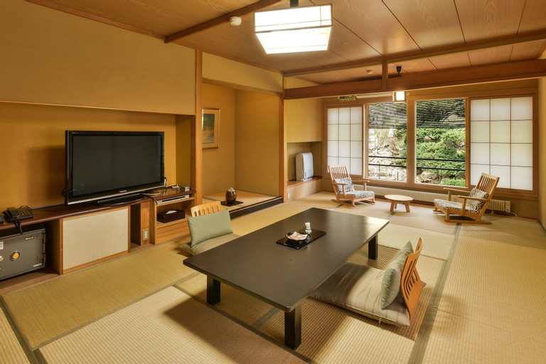 Bedroom 2, Akayu Onsen Gotenmori, Nan'yo