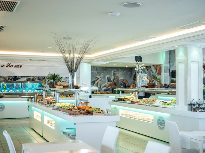 Food & Drinks 5, On Hotels Oceanfront - Adults Only, Huelva