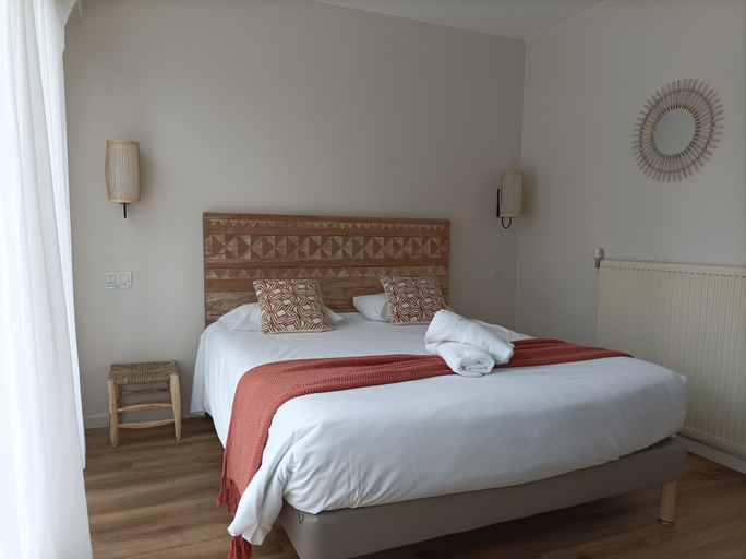 Bedroom 3, Hotel Astoria, Loire