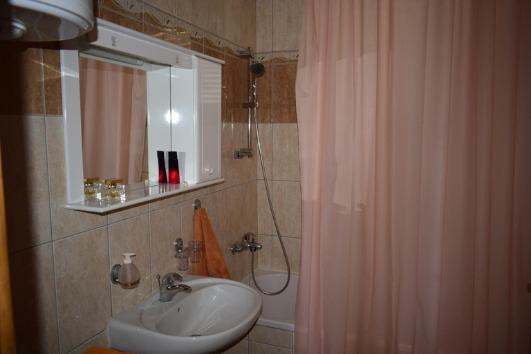Bathroom 3, Apartment Grace, Malinska-Dubašnica