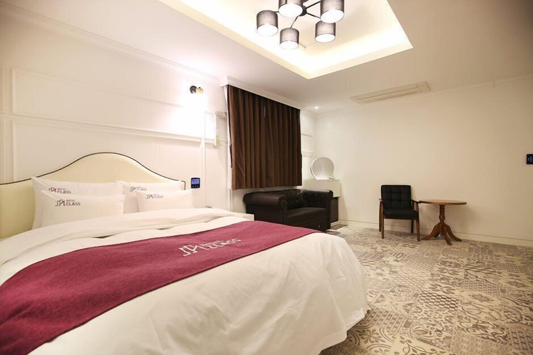 Bedroom 3, Hotel Class, Cheonan