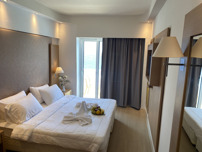 Bedroom 4, Four Season Colorado Hotel, South Aegean