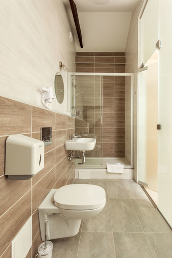 Bathroom 4, Old Town Trio Hotel, Vilniaus