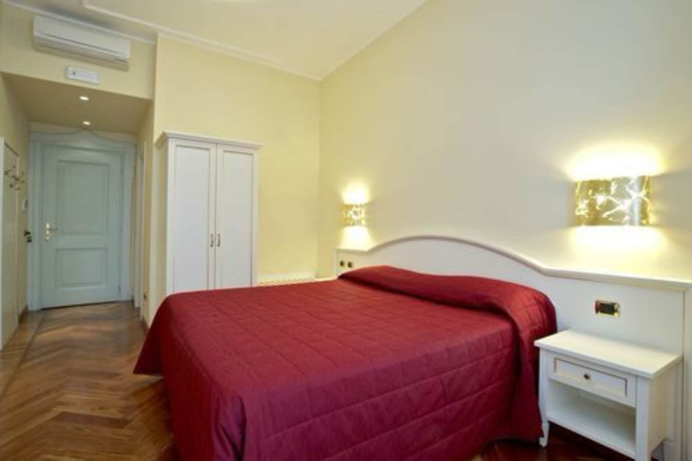 Bedroom 3, Hotel Excelsior Splendide, Como