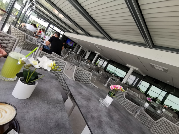 Food & Drinks 5, Delta 3 Hotel, Tulcea