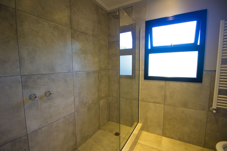 Bathroom 4, Hostería de la Cascada, Tandil