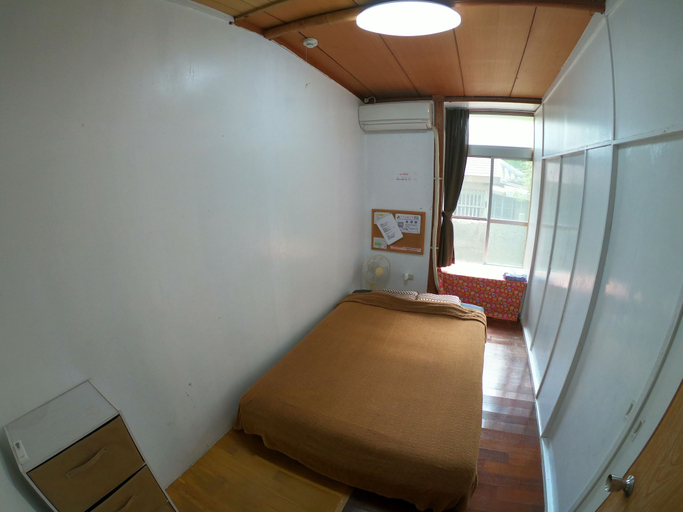 Bedroom 4, Guesthouse & Diving Seacolo, Ishigaki