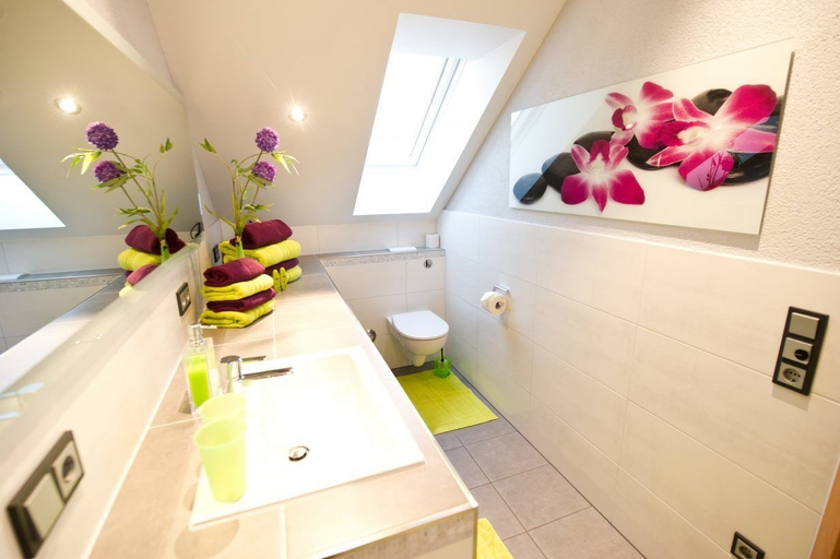 Bathroom 5, Boutique Lodgings Horster, Bergstraße