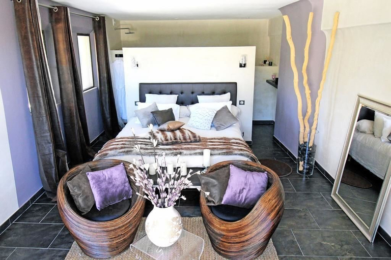 Bedroom 5, Mas des cigales, Bouches-du-Rhône