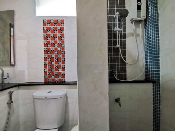 Bathroom 3, Namadee House, Pulau Phuket